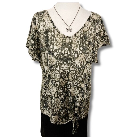 REITMANS Abstract geometric print v-neck tie-waist t-shirt ~ MEDIUM LARGE XL top - Picture 1 of 14
